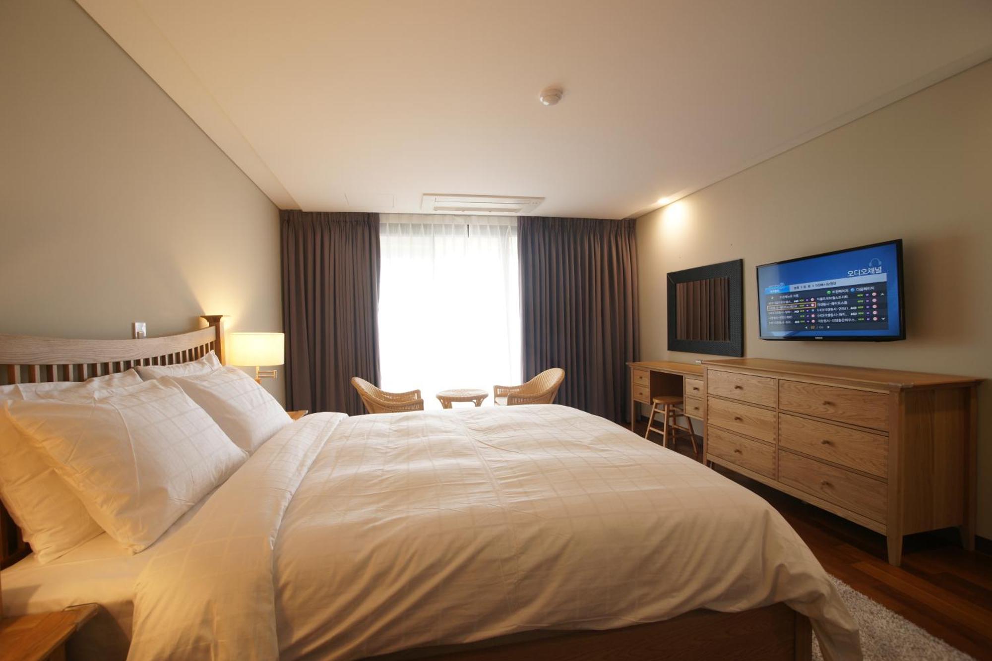 Illeinn Hotel Seogwipo Eksteriør billede