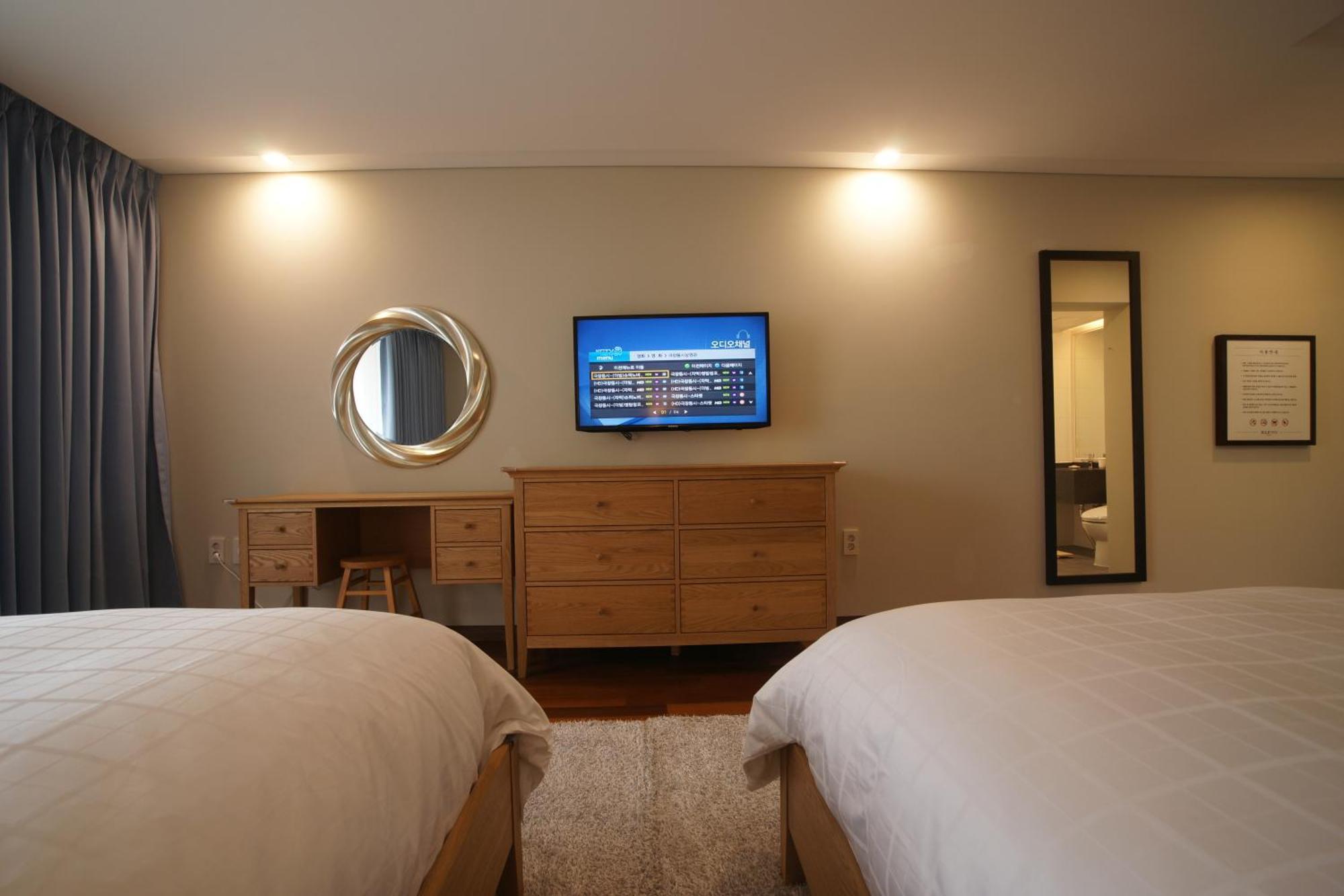 Illeinn Hotel Seogwipo Eksteriør billede