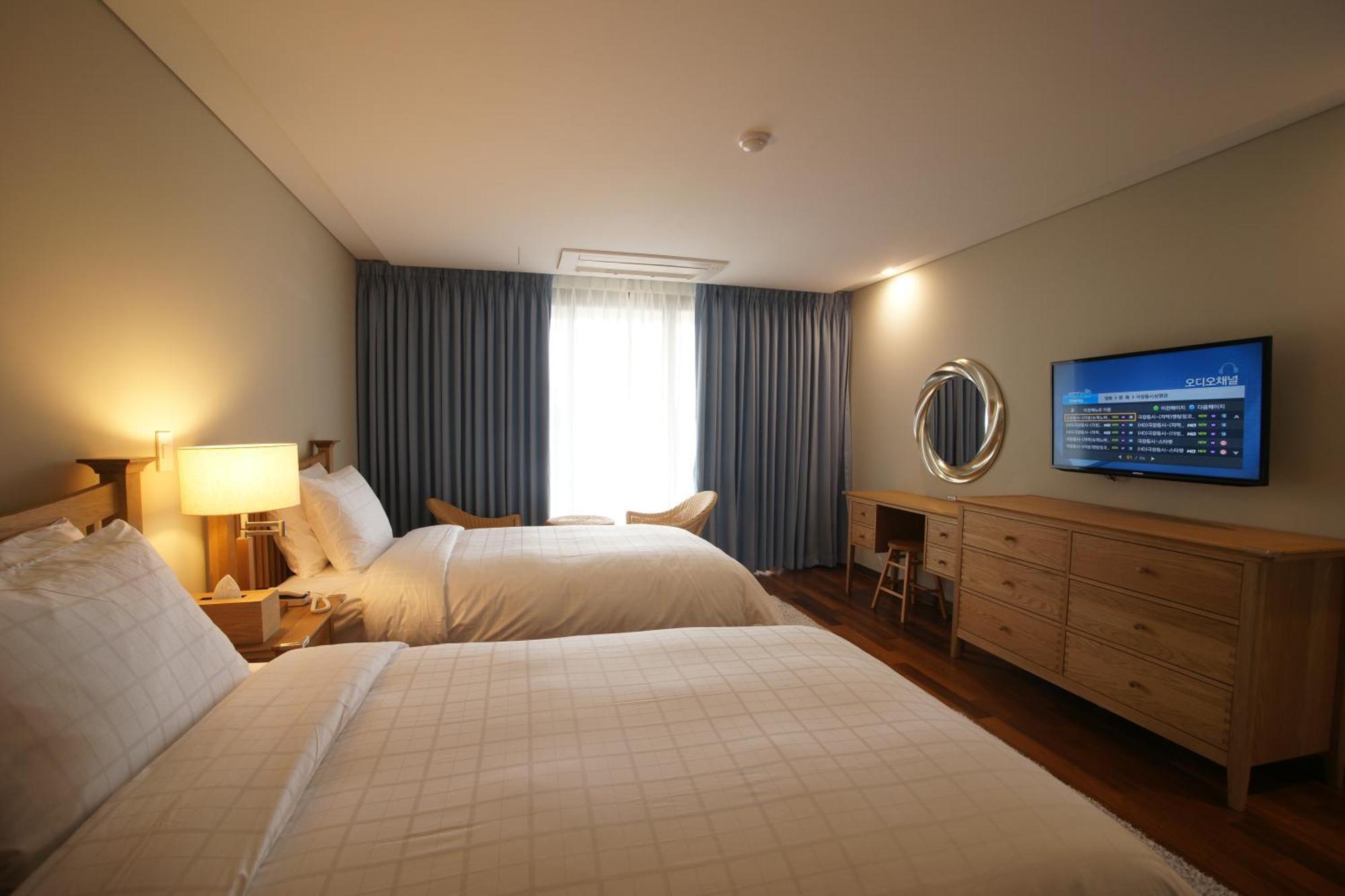 Illeinn Hotel Seogwipo Eksteriør billede